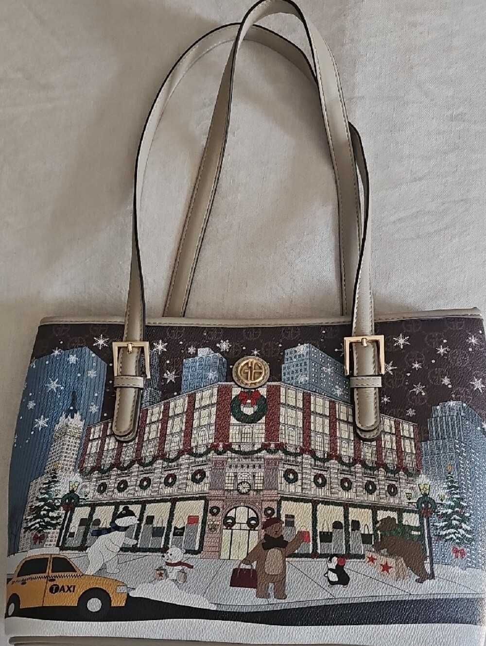 Giani Bernini Beige-Trim Holiday City Scene Tote - Picture 4 of 13